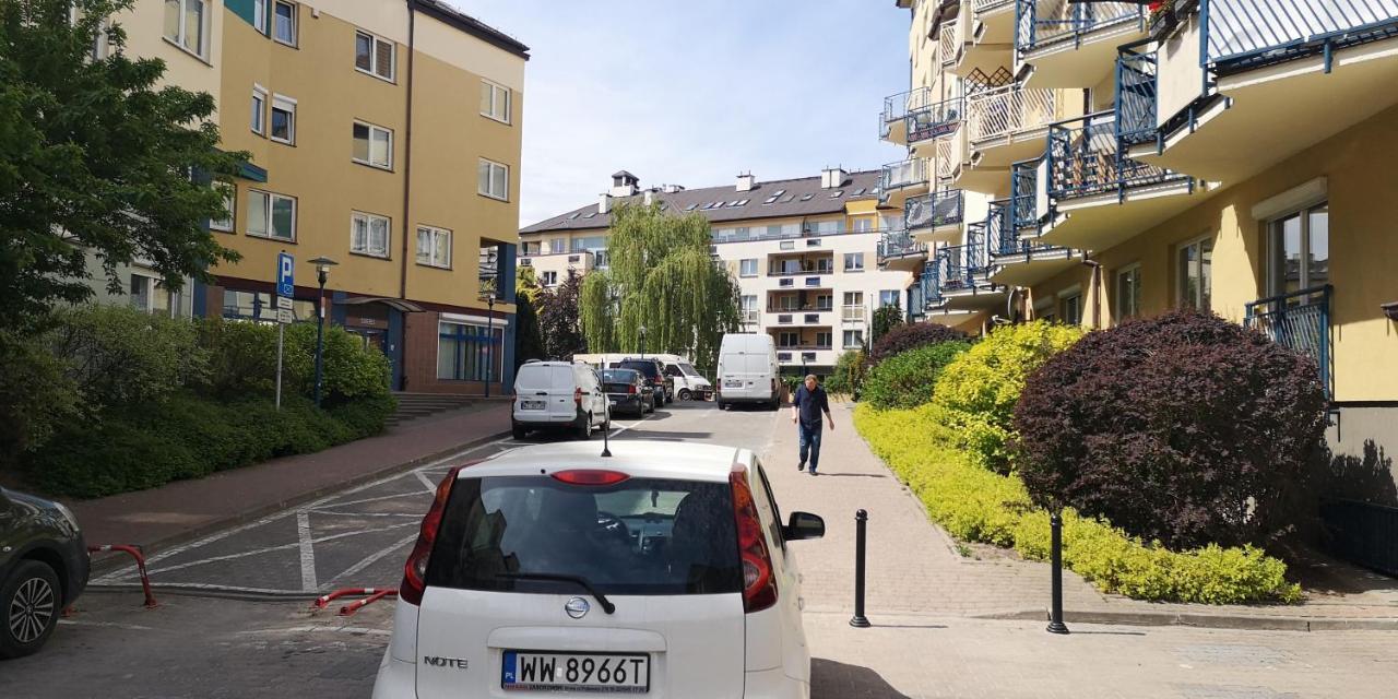 Classic Apartament Metro Kabaty Warszawa Eksteriør bilde