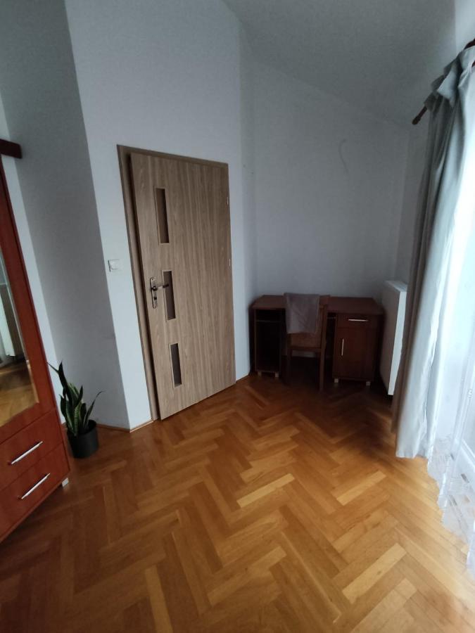 Classic Apartament Metro Kabaty Warszawa Eksteriør bilde